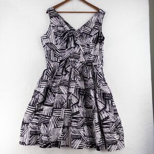 Coldwater Creek Womens 16 Dress Sleeveless Fit & Flare Black and White V Neck